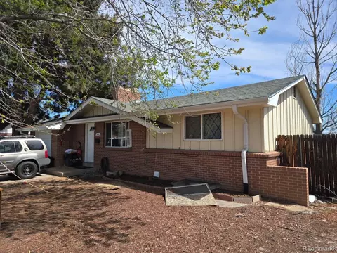 926 Potomac Ct, Aurora, CO 80012