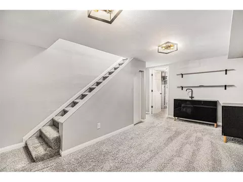 Undisclosed, Denver, CO 80207 photo 17