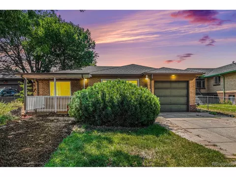 Undisclosed, Denver, CO 80207