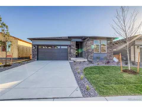 23942 E 40th Ave, Aurora, CO 80019