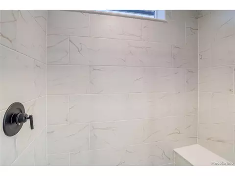 23942 E 40th Ave, Aurora, CO 80019 photo 9