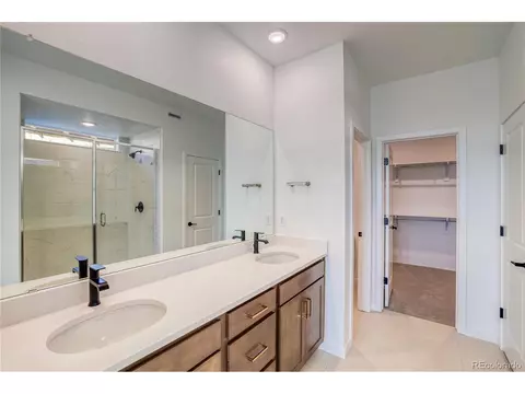 23942 E 40th Ave, Aurora, CO 80019 photo 8