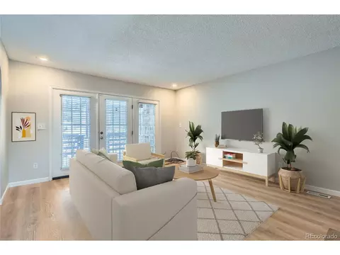 12136 E 2nd Dr, Aurora, CO 80011 photo 3