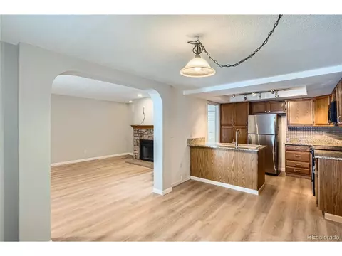 12136 E 2nd Dr, Aurora, CO 80011 photo 8