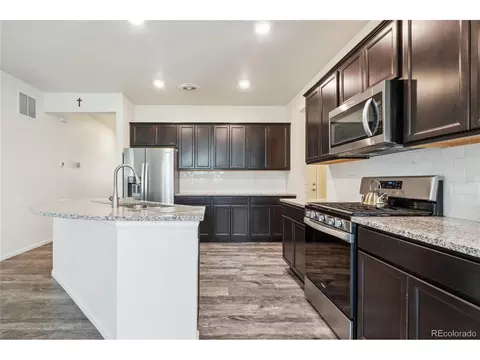 Kitchen - 26774 E Archer Ave, Aurora, CO 80018 photo 1 of 3