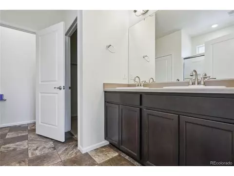 Bath - 26774 E Archer Ave, Aurora, CO 80018 photo 2 of 3