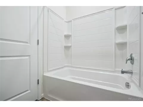 Bath - 26774 E Archer Ave, Aurora, CO 80018 photo 1 of 3