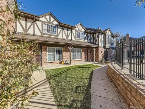 3825 S Monaco Pkwy #132, Denver, CO 80237