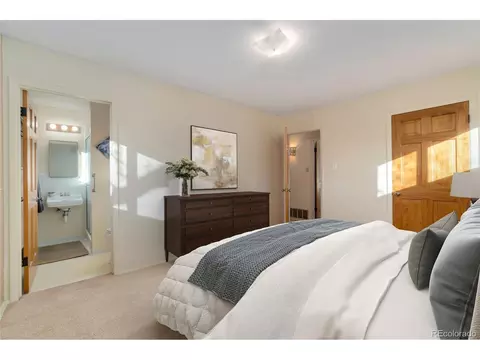 6783 Moore St, Arvada, CO 80004 photo 4