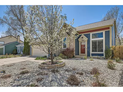 19624 E Girard Dr, Aurora, CO 80013