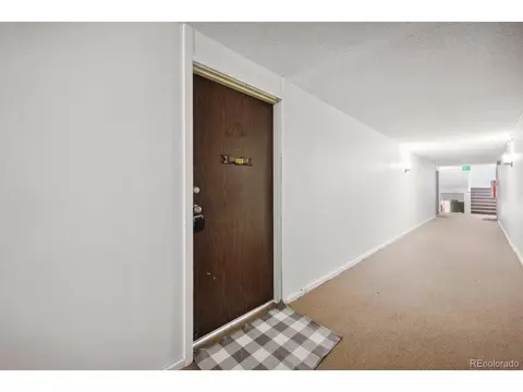 Undisclosed, Centennial, CO 80122 photo 3