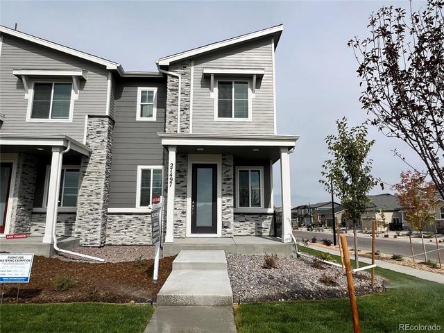 27497 E Maple Ave, Aurora, CO 80018