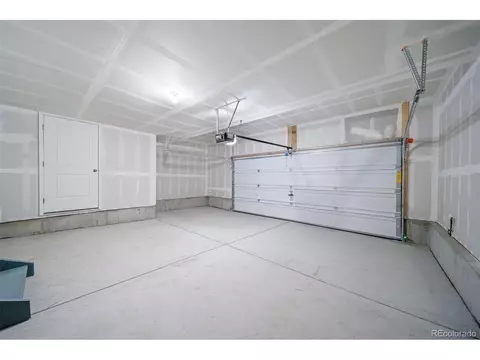 46507 Gold Prairie Dr, Bennett, CO 80102 photo 37