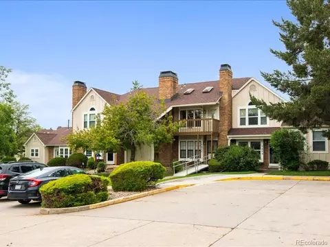 7679 S Steele St, Centennial, CO 80122 photo 2