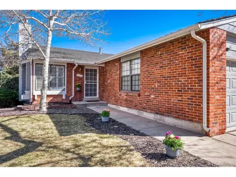 5554 S Lansing Ct, Englewood, CO 80111