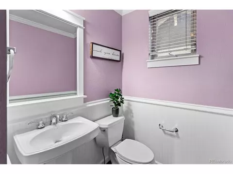 Bath - 8502 E 29th Pl, Denver, CO 80238 photo 1 of 5