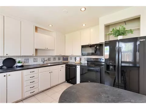 2081 E 94th Ave, Thornton, CO 80229 photo 14