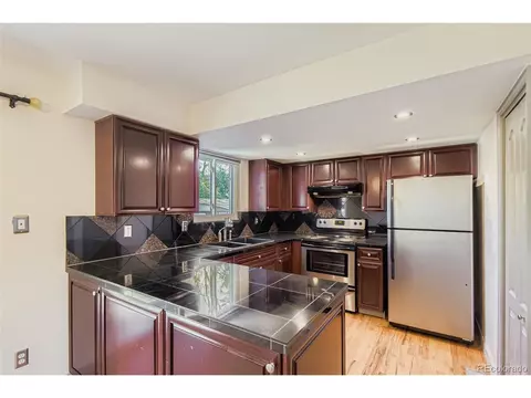 17473 E Chenango Dr, Aurora, CO 80015 photo 9