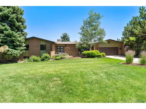2066 Stonehenge Cir, Lafayette, CO 80026