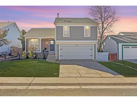 19706 E Linvale Dr, Aurora, CO 80013