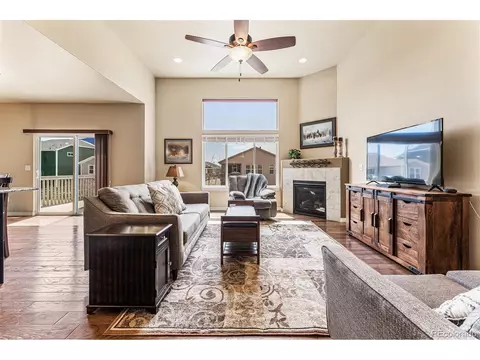 669 Biscayne Ct, Berthoud, CO 80513 photo 6