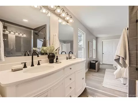 19383 E Chaffee Pl, Denver, CO 80249 photo 13
