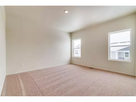 985 Cascade Falls St, Windsor, CO 80550 photo 6