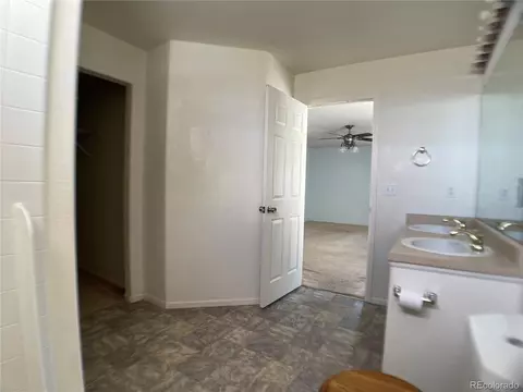 5284 Perth Ct, Denver, CO 80249 photo 12