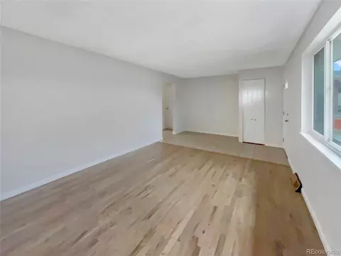 16332 E 8th Pl, Aurora, CO 80011 photo 6