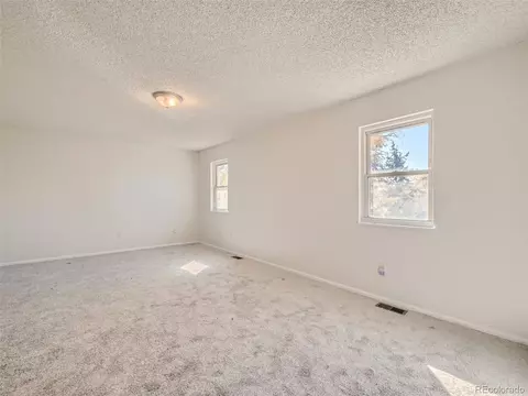 16091 E 18th Pl, Aurora, CO 80011 photo 10