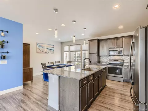 15748 E Broncos Pl, Centennial, CO 80112 photo 6