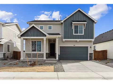 190 Lark Sparrow Way, Bennett, CO 80102