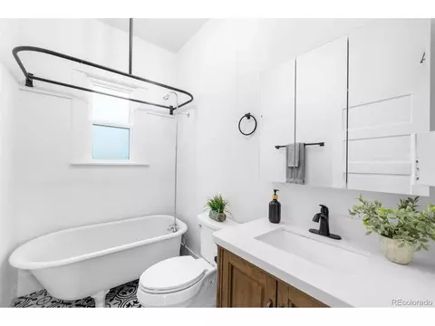 Bath - 20 E 4th Ave, Denver, CO 80203 photo 1 of 2