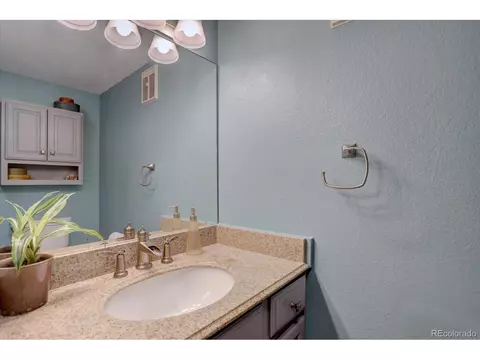18577 E Whitaker Cir #D, Aurora, CO 80015 photo 12
