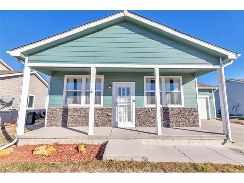 Exterior - 436 S 3rd Ave, Deer Trail, CO 80105 photo 4 of 6