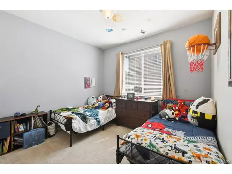 25189 Ellsworth Dr, Aurora, CO 80018 photo 12
