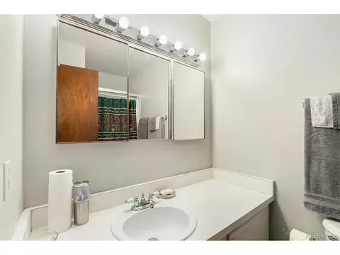 12950 E 48 Ave, Denver, CO 80239 photo 13