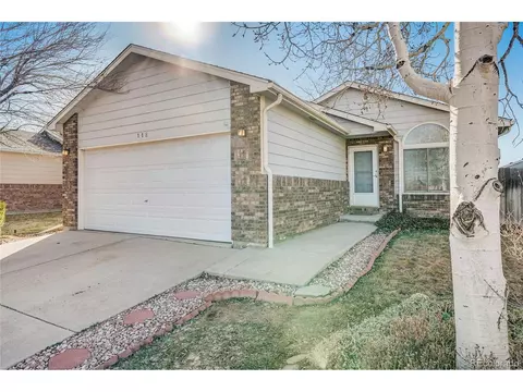 118 Calabria Dr, Windsor, CO 80550