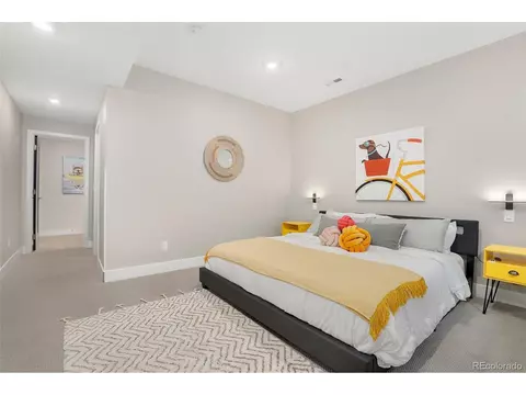 6875 E Lowry Blvd, Denver, CO 80230 photo 15