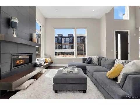 6875 E Lowry Blvd, Denver, CO 80230 photo 8