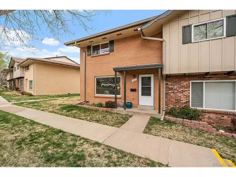 644 S Xenon Ct, Lakewood, CO 80228