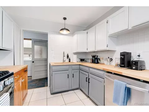 Kitchen - 35 Travis Draw, Black Hawk, CO 80422 photo 3 of 3