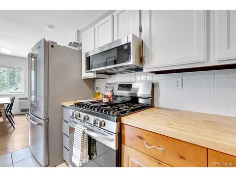 Kitchen - 35 Travis Draw, Black Hawk, CO 80422 photo 2 of 3