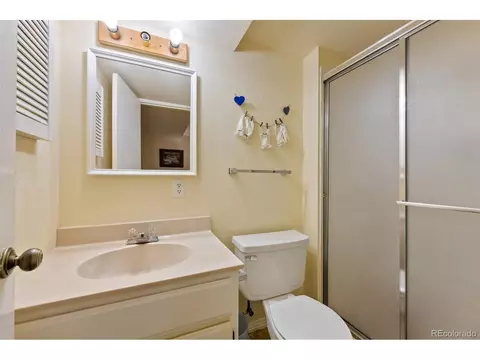 8770 E Yale Ave #B, Denver, CO 80231 photo 23