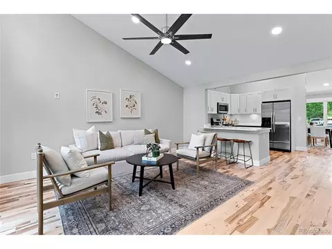 3900 E Jerome Ave, Denver, CO 80210 photo 10