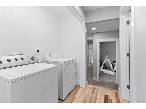 3900 E Jerome Ave, Denver, CO 80210 photo 26