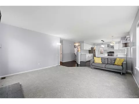 Undisclosed, Centennial, CO 80015 photo 10