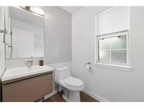 Undisclosed, Centennial, CO 80015 photo 19