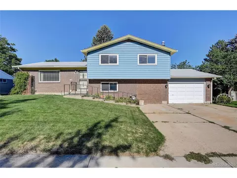6551 S Race Cir, Centennial, CO 80121