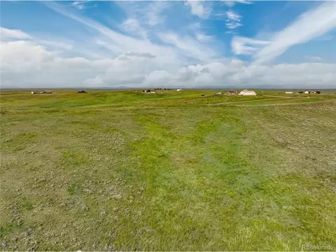 5496 S Tom Bay Ct, Bennett, CO 80102 photo 7